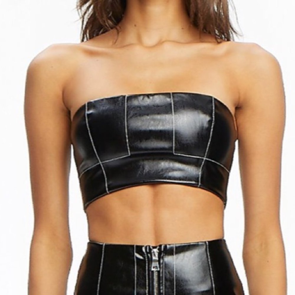 I AM GIA FINLEY CROP TOP NWT XS